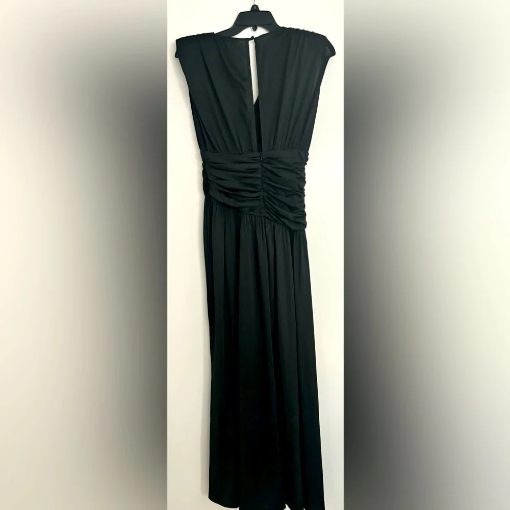 NWT Luxxel Ruched Side Slit Open Back Maxi Dress - Size Small - Picture 5 of 5